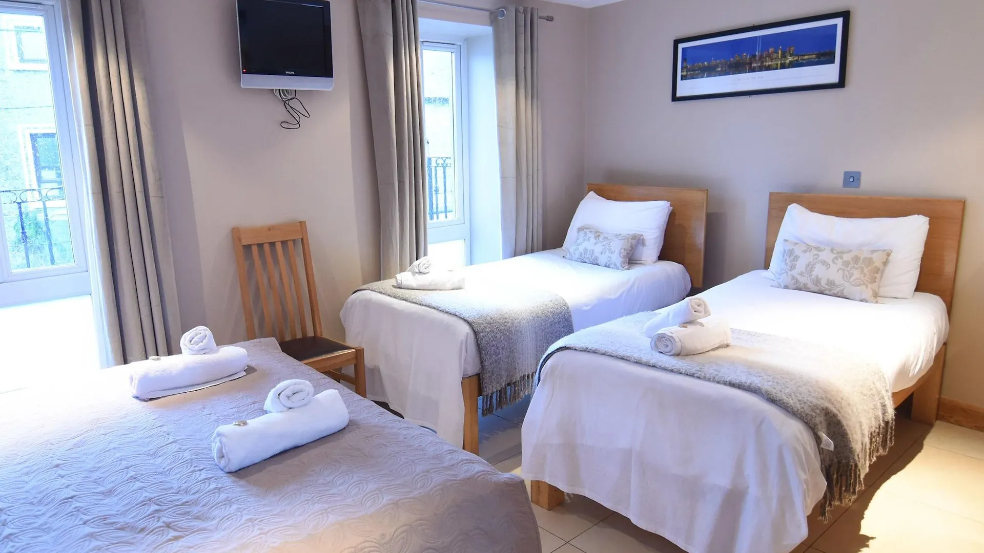 The Eyre Square Townhouse Hotel Galway 3*,  Ireland